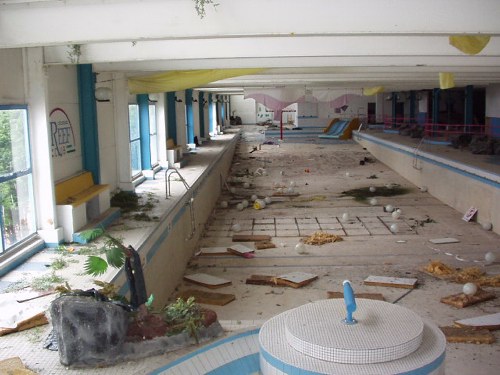 Regency Building - Indoor Pool