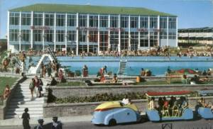 Outdoor Pool & Playhouse Theatre