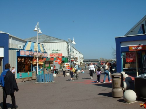 Looking out the eastern end of the Skyline