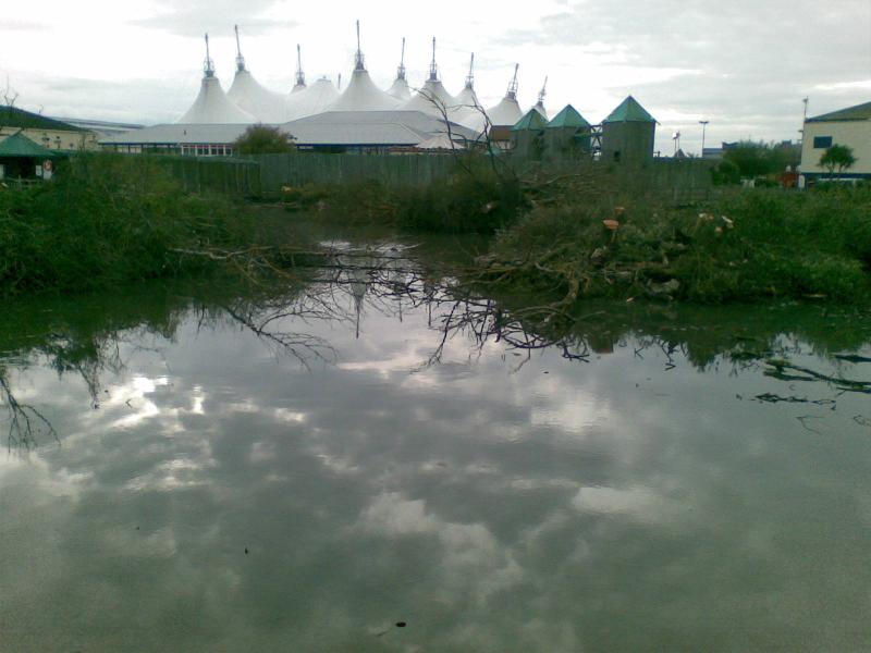 The old boating lake with the Skyline in the background