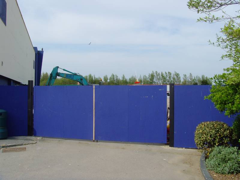 On the left is the side of the old reception building and to the right is where the boating lake used to sit