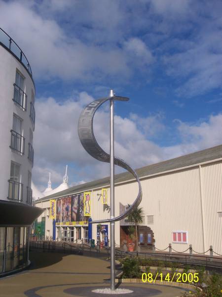 Shoreline Hotel Sign