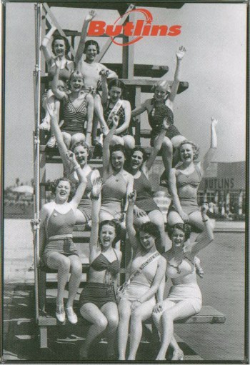 Butlins Postcard Set