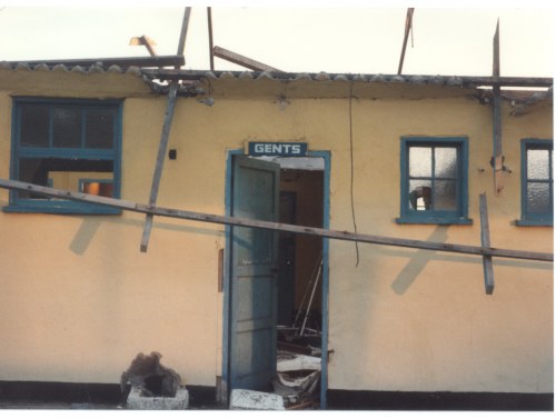 Entrance to gents