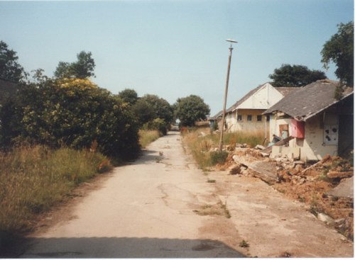 Middle road from about half way down looking towards the Gaiety