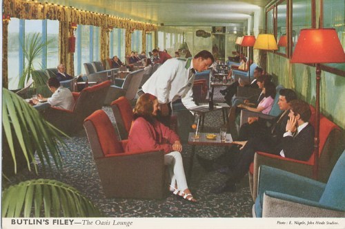 Oasis Lounge