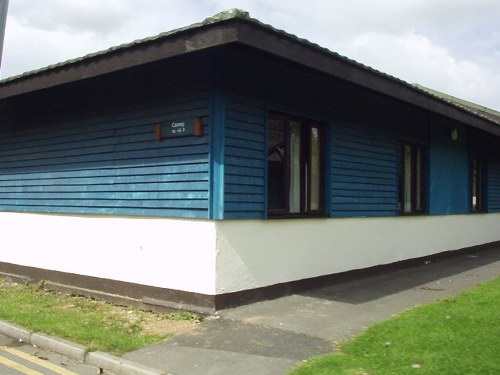 Blue camp chalets (modernised)