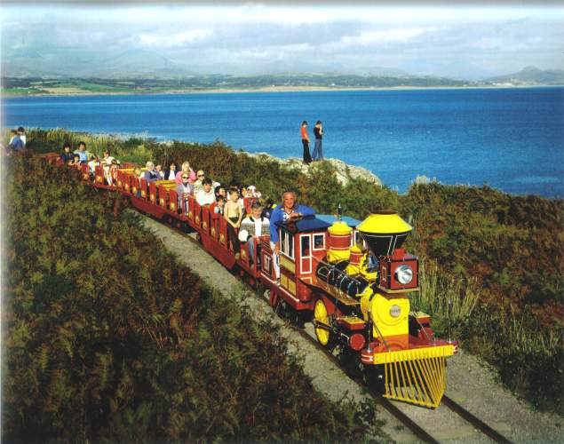 Train & Panorama